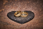 Trauringe aus 750er Gelbgold - Foto: Raik Behr