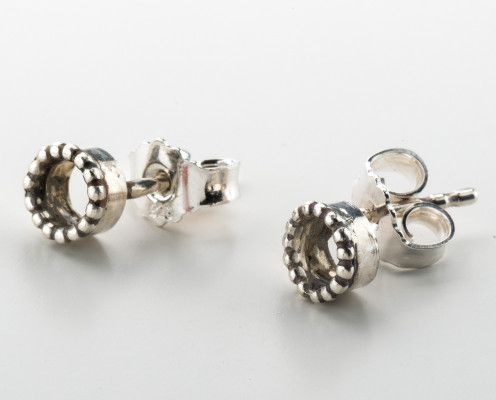 Ohrringe mit Kugelrand aus 925er Silber - Preis: 38,-€